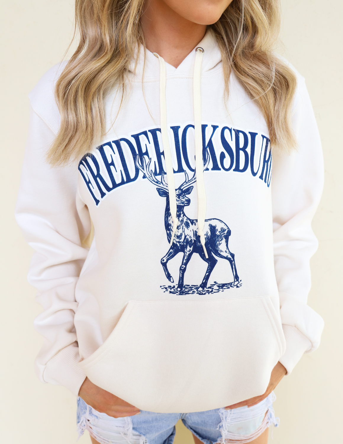 FRED Base Arch Hoodie - Image 2